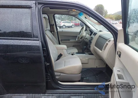 2011 Ford Escape Xlt из США, поврежденный, VIN 1FMCU9D73BKC36867